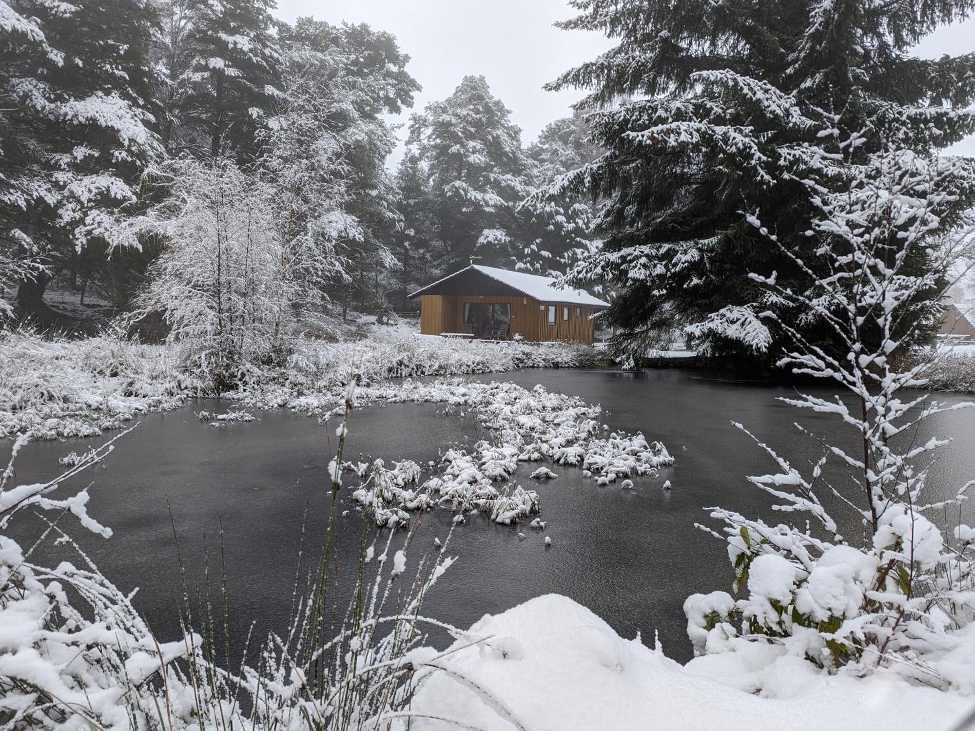 Вилла Reuben'S Highland Retreat - Speyside Карбридже Экстерьер фото